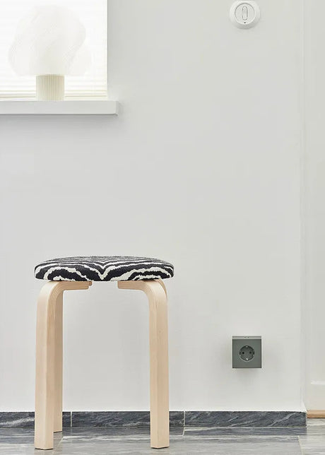 Square 2 Stikdåse med USB, grøn fra Avolt - 2 - Jacobsen Plus