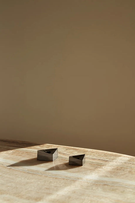 Reflect Lysestage, sort krom fra STOFF Nagel - Small - Jacobsen Plus