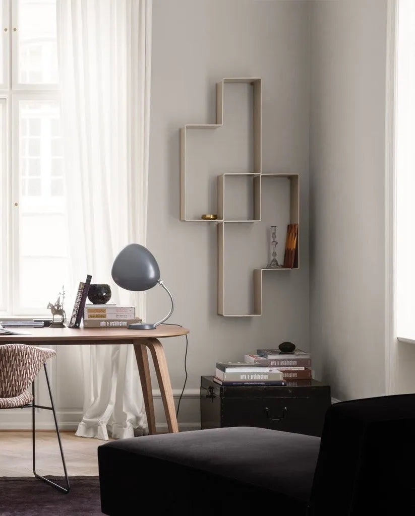 Matégot Dedal reol fra GUBI