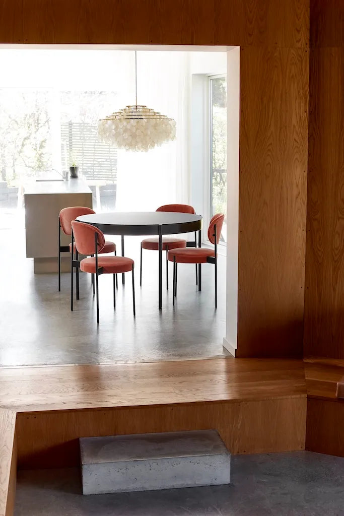 Serie 430 spisestol, sort af Verner Panton