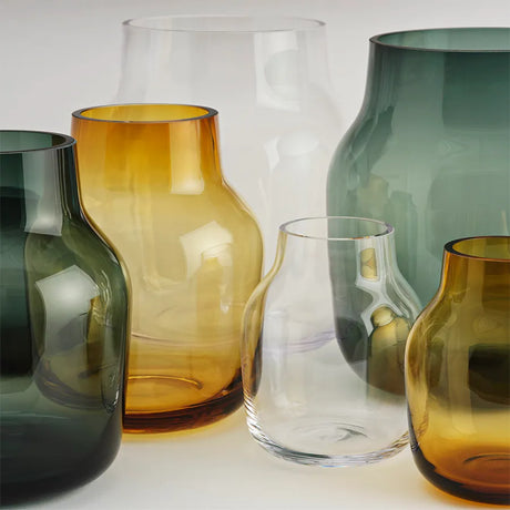Silent Vase, Ø 15 cm fra Muuto - Clear - Jacobsen Plus