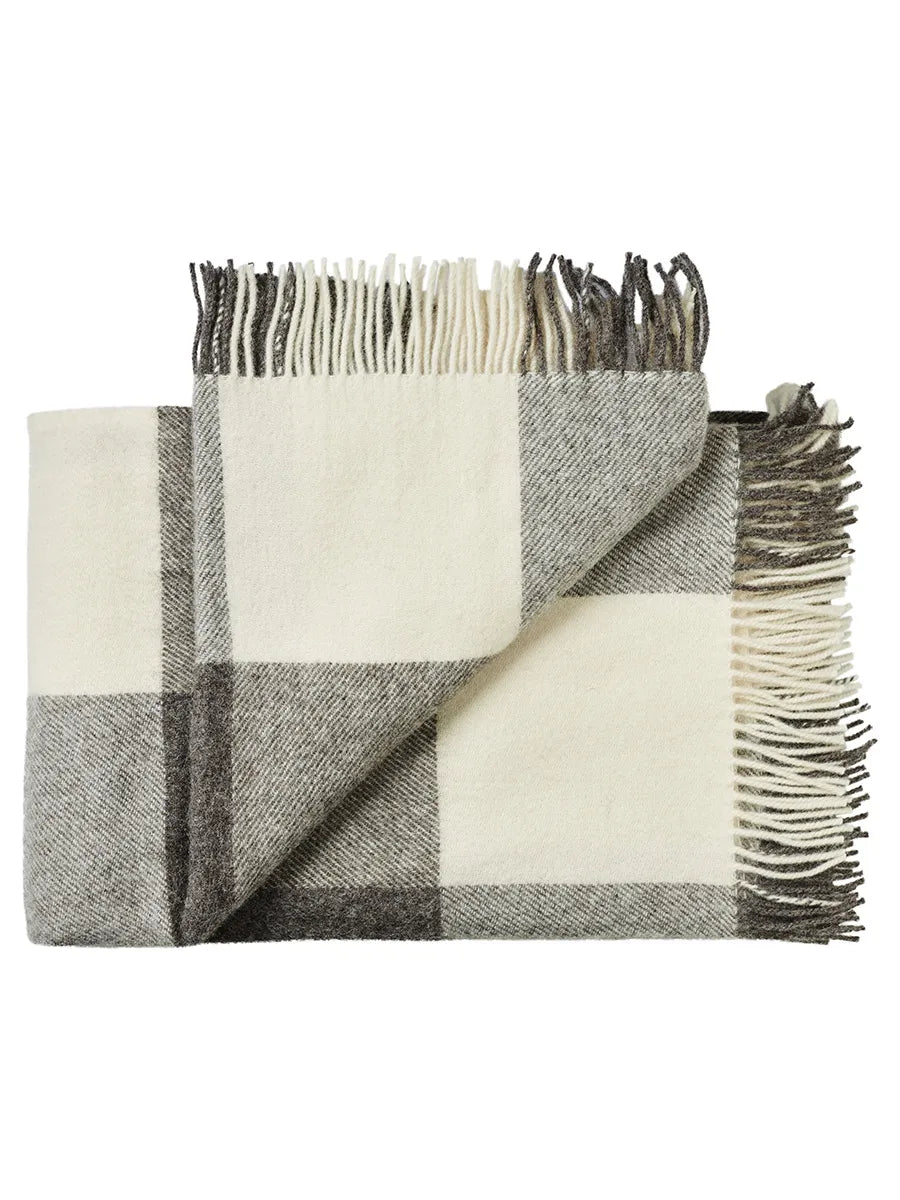 Ærø Plaid, grey white fra Silkeborg Uldspinderi - 1 - Jacobsen Plus