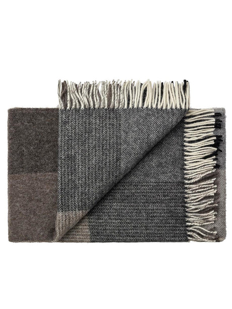 Oxford Plaid, Dark Grey fra Silkeborg Uldspinderi - 1 - Jacobsen Plus