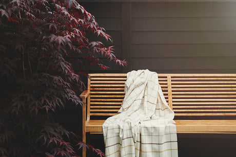 Quito Plaid, honey white fra Silkeborg Uldspinderi - 3 - Jacobsen Plus