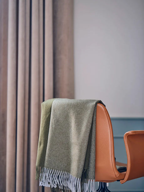Secret Plaid, moss/seaweed fra Silkeborg Uldspinderi - 2 - Jacobsen Plus