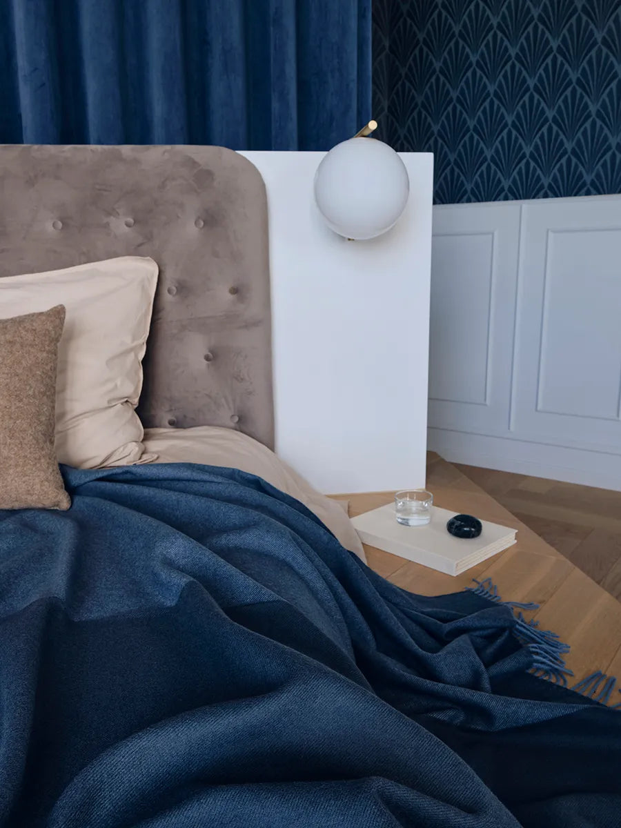 Secret Plaid, ocean/ink fra Silkeborg Uldspinderi