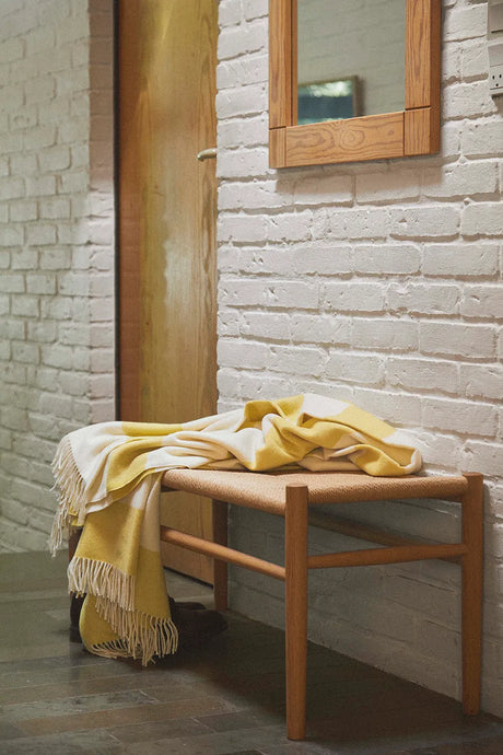 The Sweater Plaid, golden yellow fra Silkeborg Uldspinderi - 3 - Jacobsen Plus