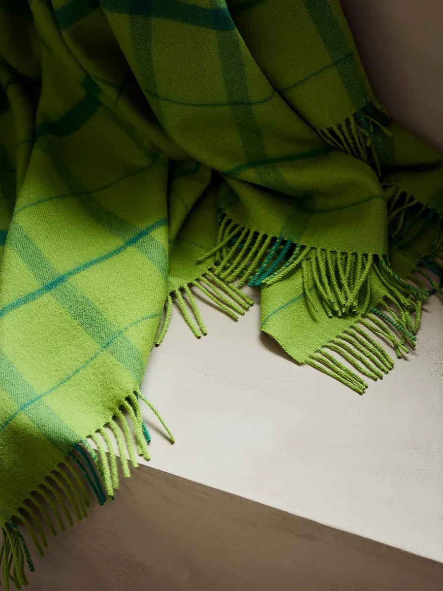 Warp & Weft Plaid, lime/grass fra Silkeborg Uldspinderi