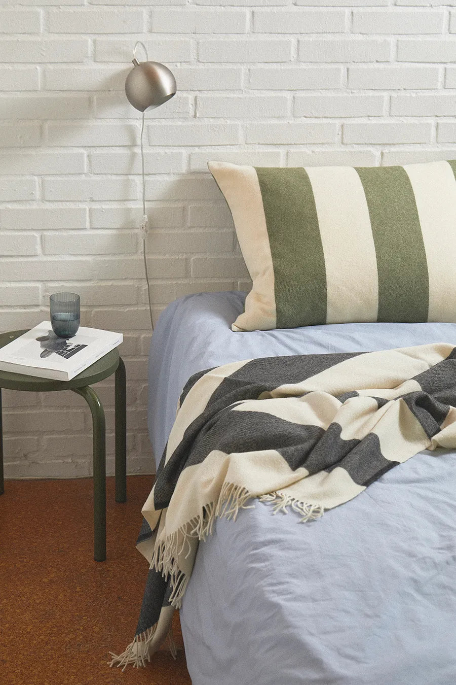 The Sweater Cushion, green fra Silkeborg Uldspinderi