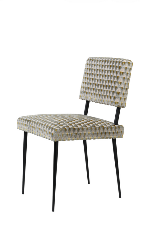 Gubi M-Chair Spisebordsstol, Fuldpolstret - Asator 0364 - Jacobsen Plus