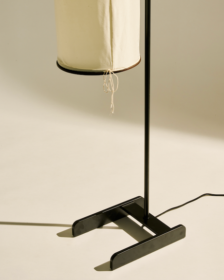 Gubi Silk Lantern Gulvlampe - 3 - Jacobsen Plus
