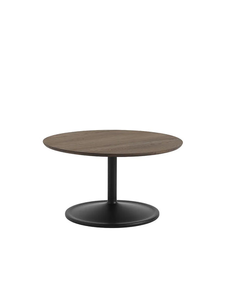 Soft Coffee Table, Ø75 fra Muuto - Dark Oiled Oak - Jacobsen Plus