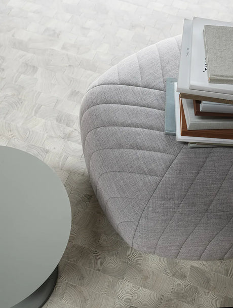 Five Pouf, large fra Muuto - Remix 933 - Grøn - Jacobsen Plus
