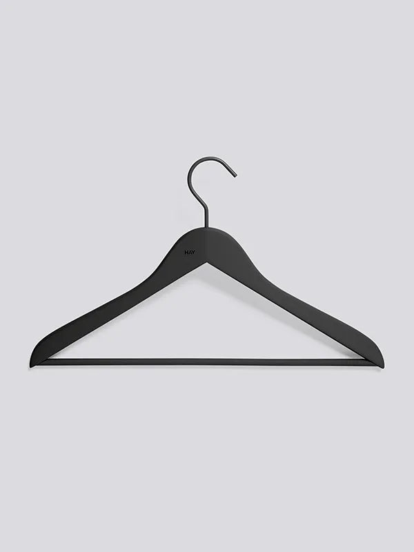 Soft Coat Hanger 4 stk. fra Hay - Slim w. bar / Sort - Jacobsen Plus