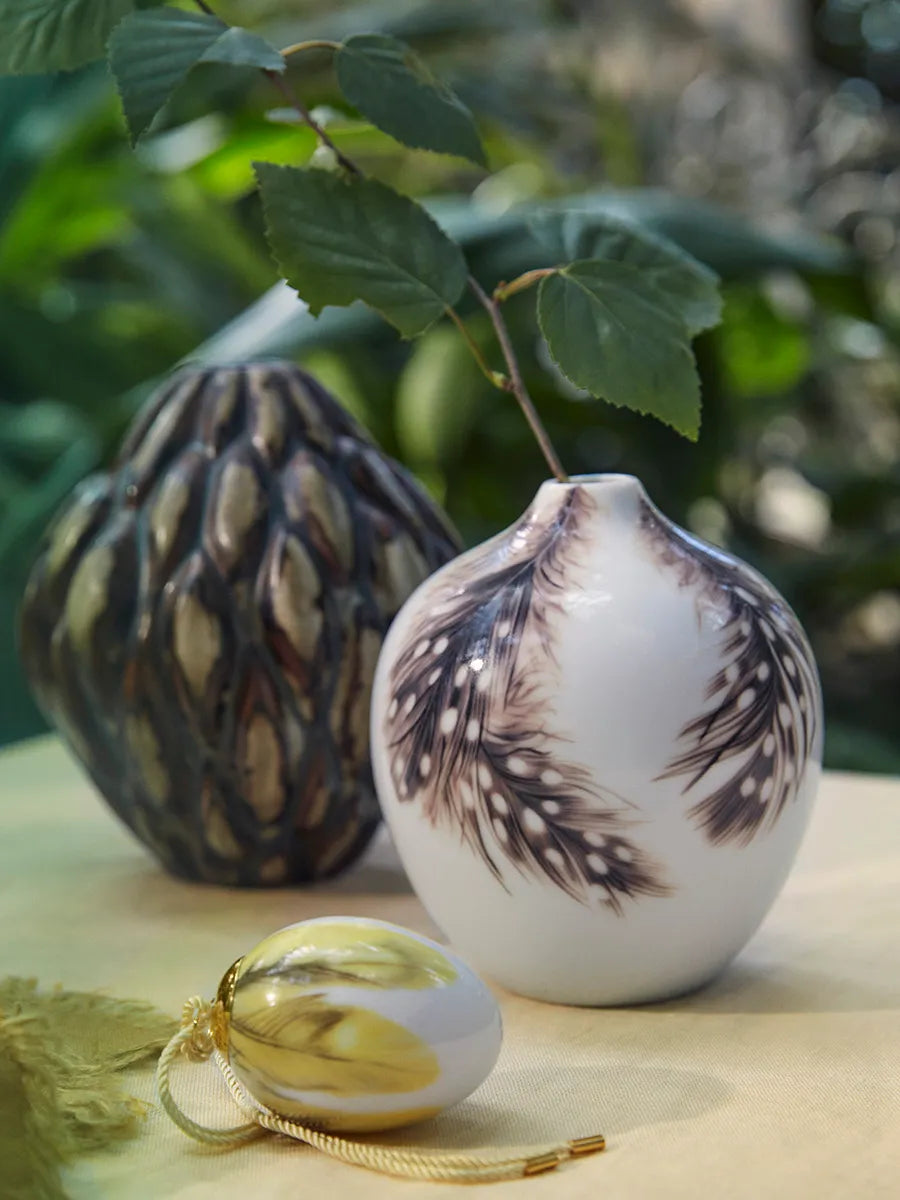 Royal Copenhagen Perlehøne Vase 2025 - 2 - Jacobsen Plus