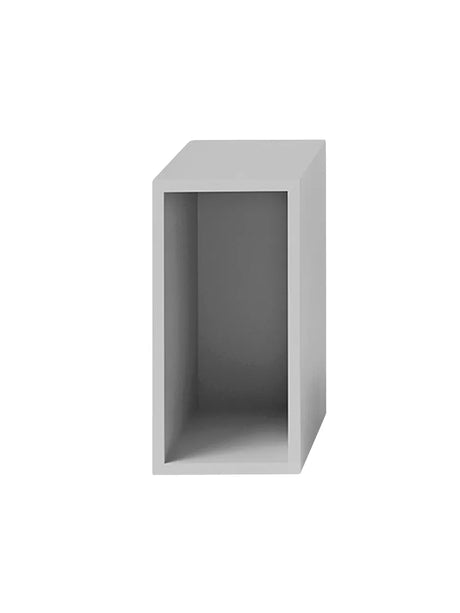 Stacked Reol, small fra Muuto - Lysegrå / Lukket (med ryg) - Jacobsen Plus