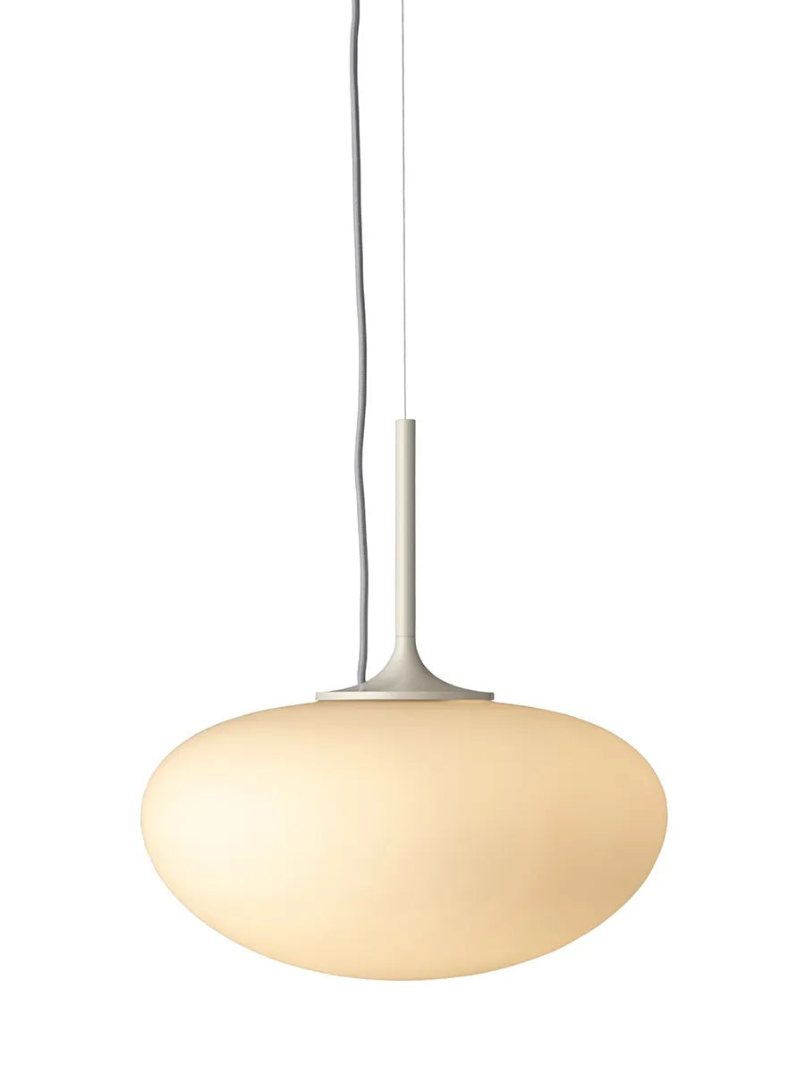 Stemlite Pendel fra GUBI