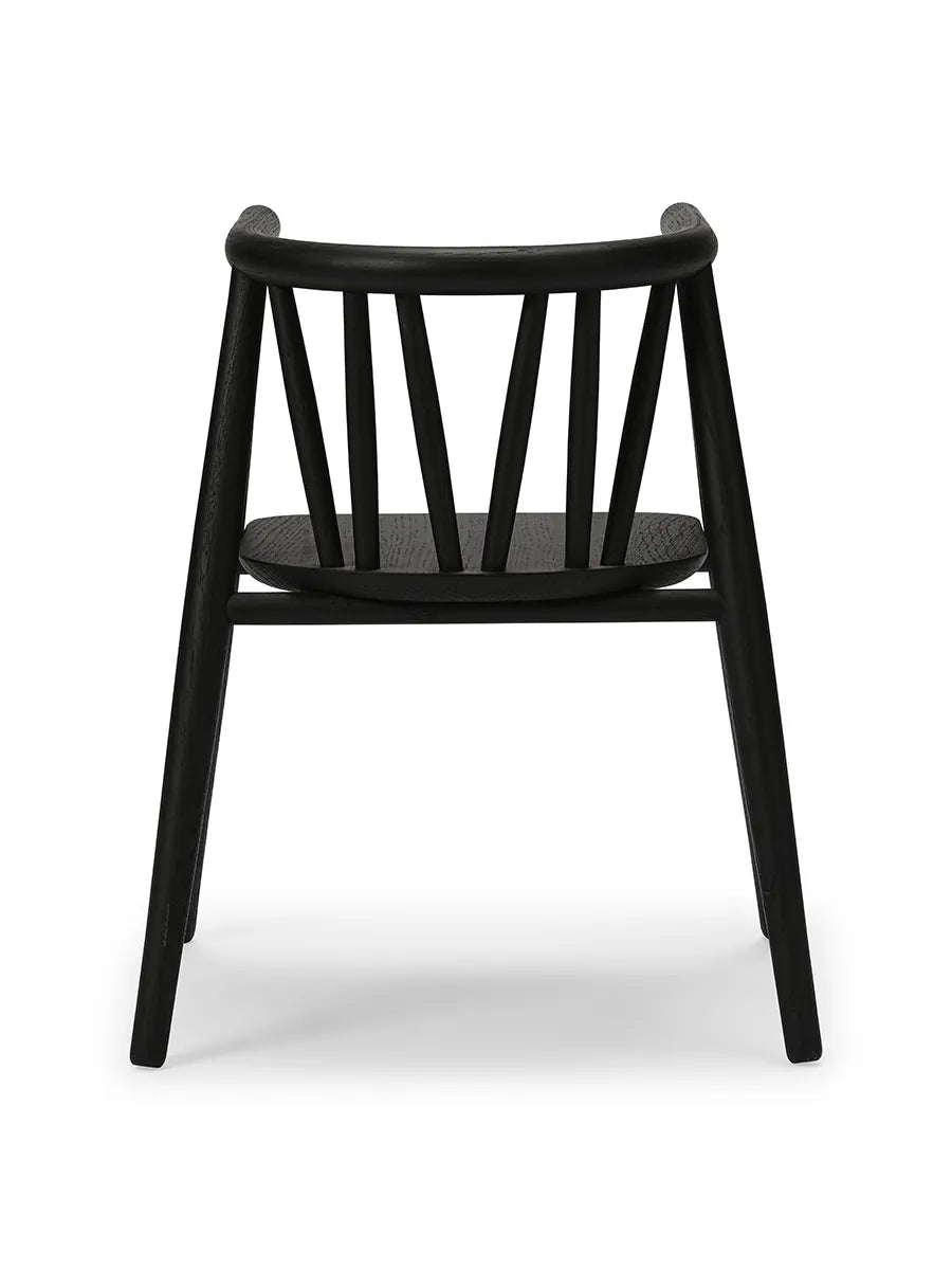Storm Børnestol, sortlakeret eg fra Oaklings
