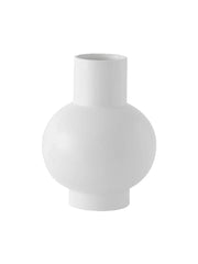 Strøm Vase, vaporous grey fra raawii