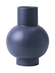 Strøm Vase, purple ash fra raawii