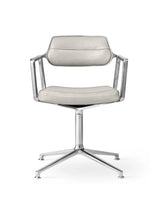 VIPP453 Swivel Chair, Light Grey, Special Edition fra VIPP - 1 - Jacobsen Plus