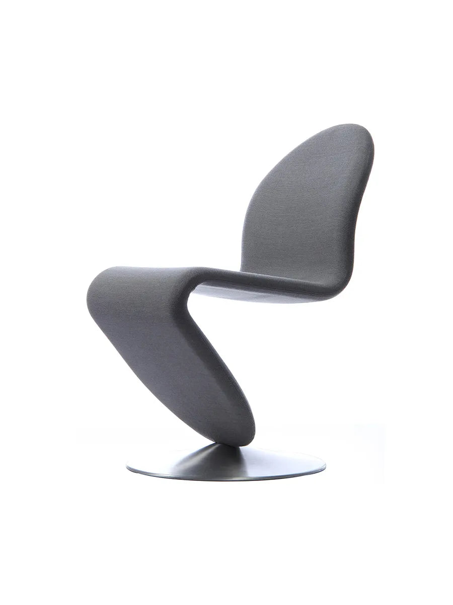 System 1-2-3 spisestol af Verner Panton