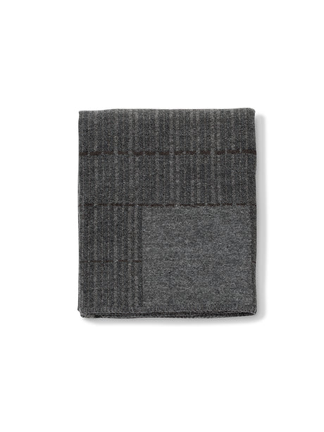 Grid Throw fra Fredericia Furniture - Mørkegrå - Jacobsen Plus