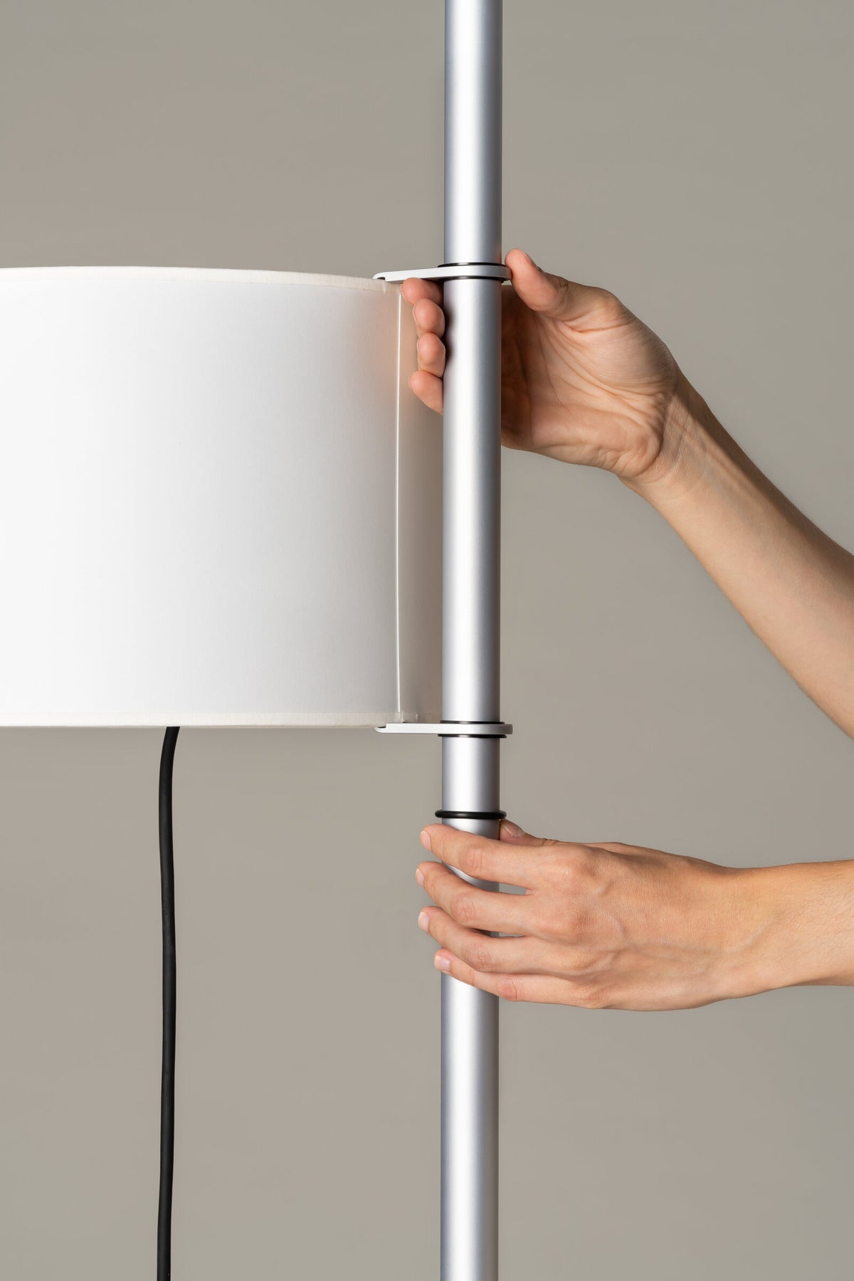 Santa & Cole - TMA Gulvlampe - 15 - Jacobsen Plus