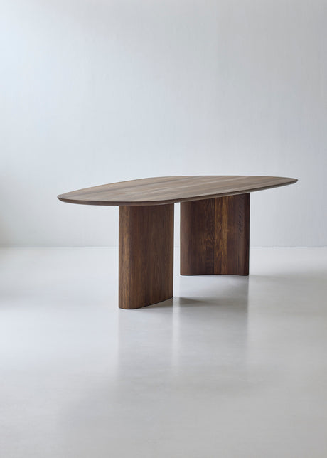Tangent spisebord, rektangulær olieret røget eg fra DK3 - L240 x W110 x H72 cm - Jacobsen Plus
