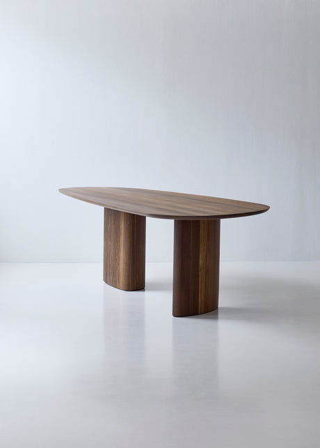 Tangent spisebord, rektangulær olieret røget eg fra DK3 - L240 x W110 x H72 cm - Jacobsen Plus