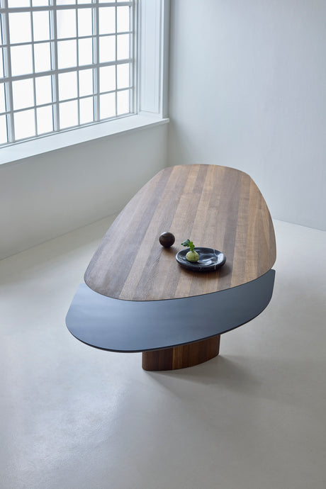 Tangent spisebord, rektangulær olieret røget eg fra DK3 - L240 x W110 x H72 cm - Jacobsen Plus