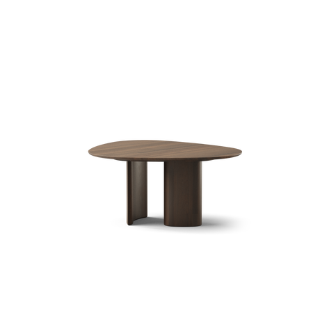 Tangent spisebord, rund Ø136 fra DK3 - Olieret røget eg - Jacobsen Plus
