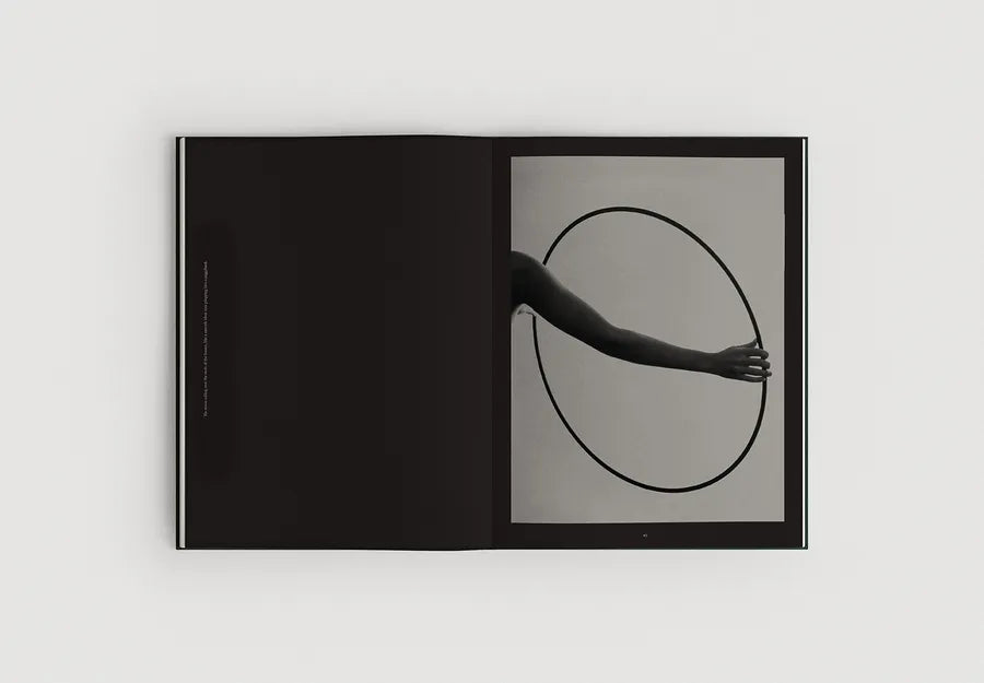 The Reinvention of Forms, Grey fra New Mags - 9 - Jacobsen Plus