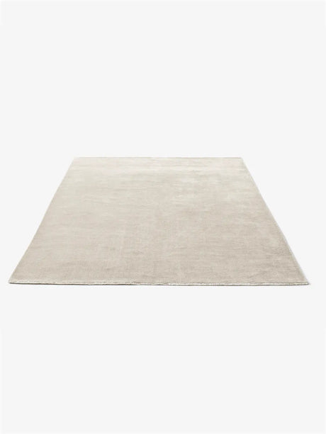 The Moor Rug AP7 200x300 fra &Tradition - Beige Dew - Jacobsen Plus