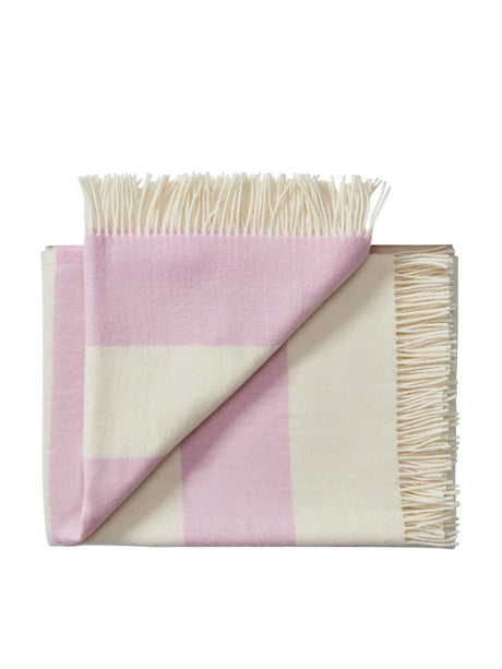 The Sweater Junior Plaid, rose fra Silkeborg Uldspinderi - 1 - Jacobsen Plus