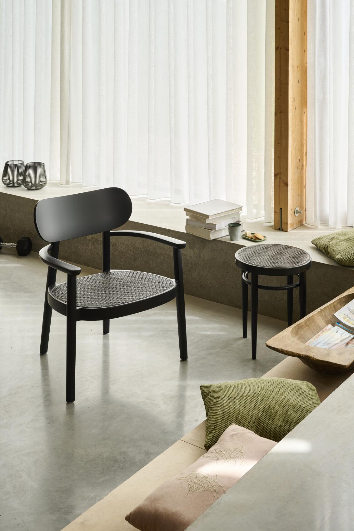 119 F lænestol fra Thonet