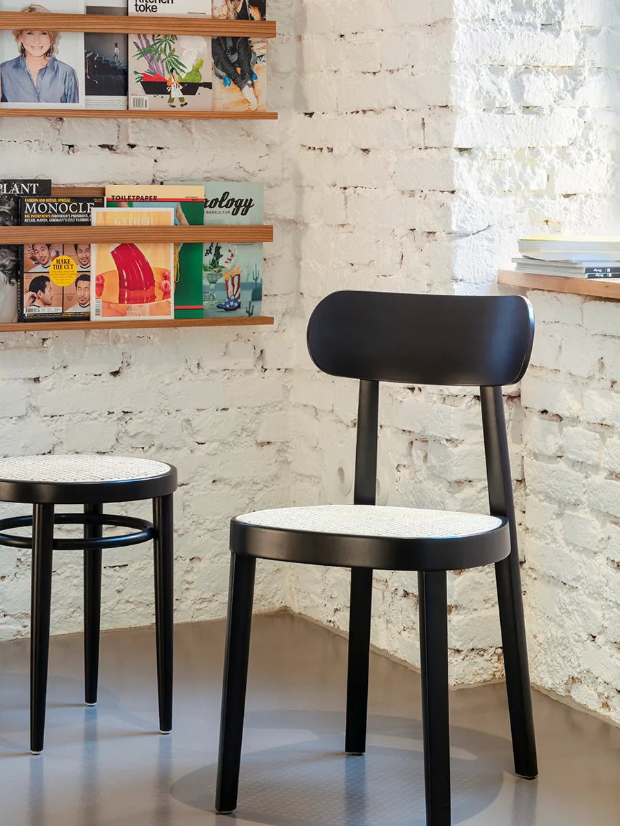 118 Spisebordsstol, sort fra Thonet