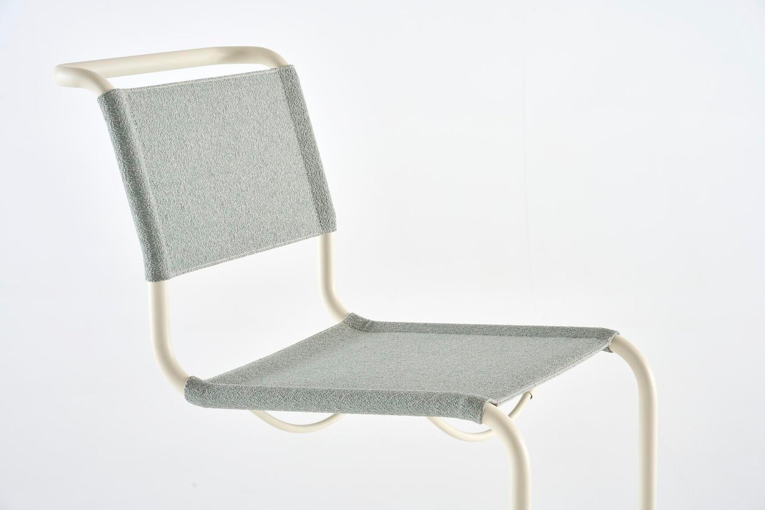 S 33 V cantilever chair fra Thonet