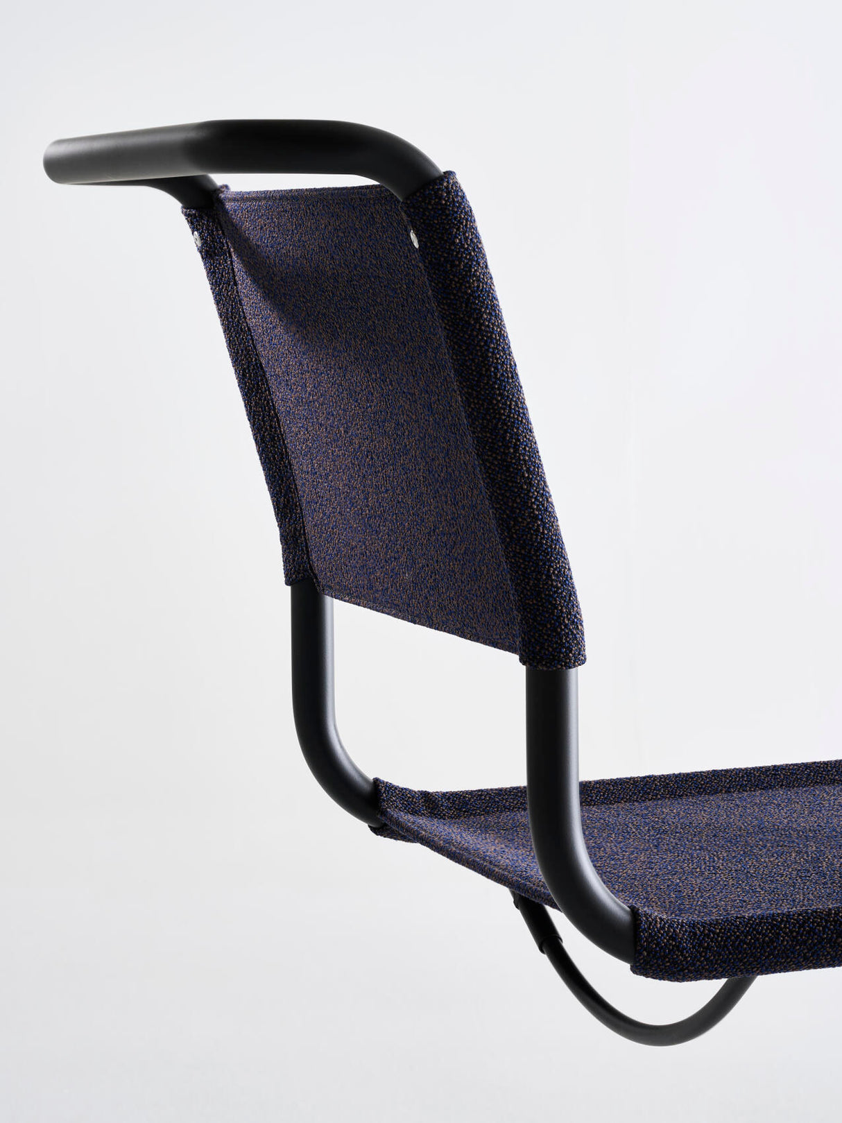 S 33 V cantilever chair fra Thonet - 25 - Jacobsen Plus