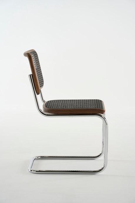 S 32 V Spisebordsstol, Drak Melange fra Thonet - Chrome - Oiled walnut - Jacobsen Plus