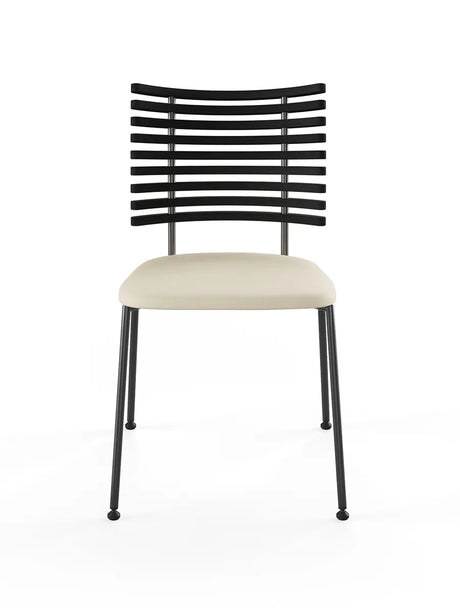 Tiger Stol, creme læder fra Naver Collection - Ask sortbejdset / Sort pulverlakeret stål - Jacobsen Plus