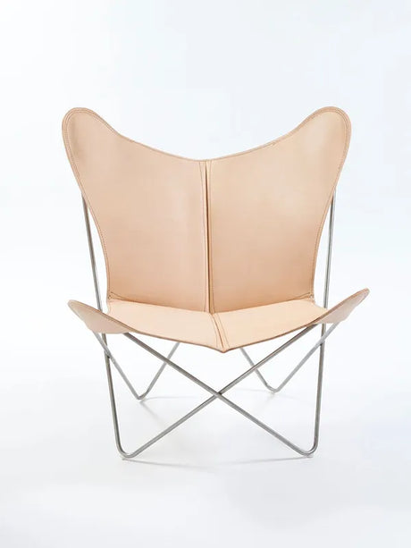 TRIFOLIUM Chair fra OX Denmarq - Blankt / Natur læder - Jacobsen Plus