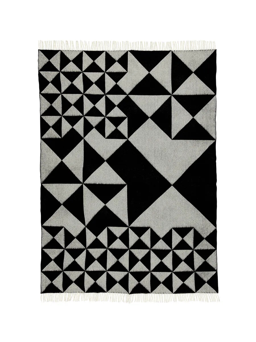 Mirror plaid, sort af Verner Panton - 1 - Jacobsen Plus