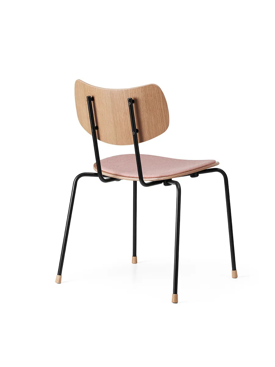 Vega Stol, polstret fra Carl Hansen & Søn