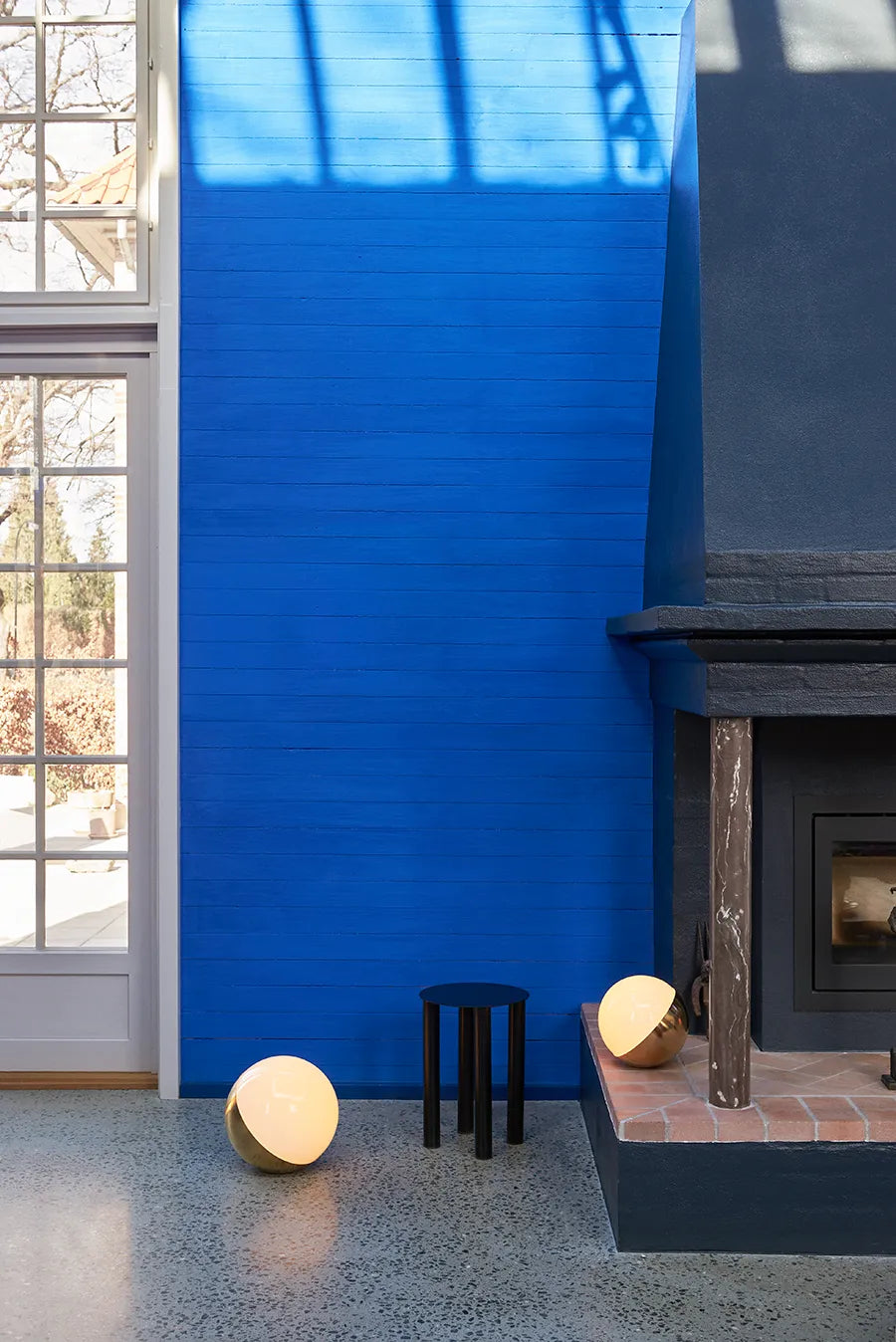 VL Studio bord/gulv fra Louis Poulsen