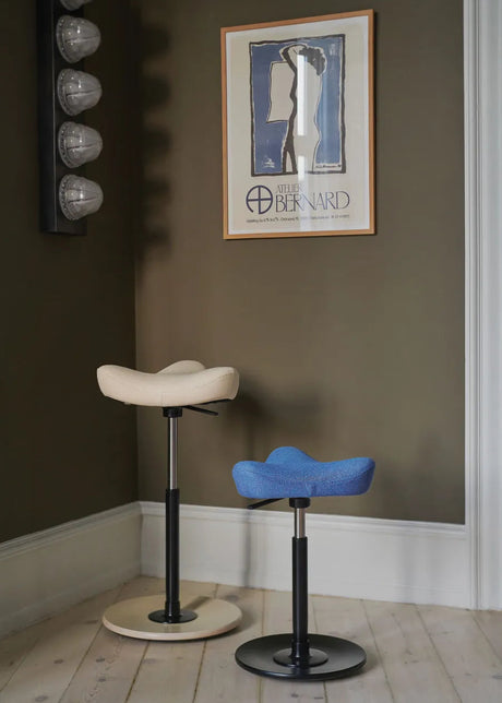 Move Stol, Compact fra Variér - Tonal 60123 / Natural ash - Jacobsen Plus