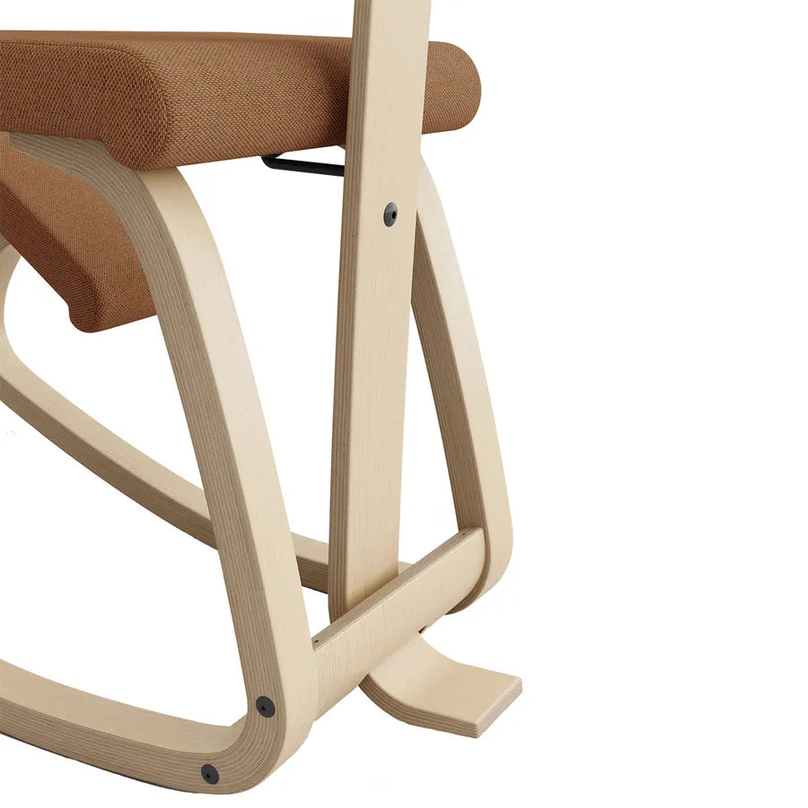 Variable Plus stol, natur bøg fra Variér