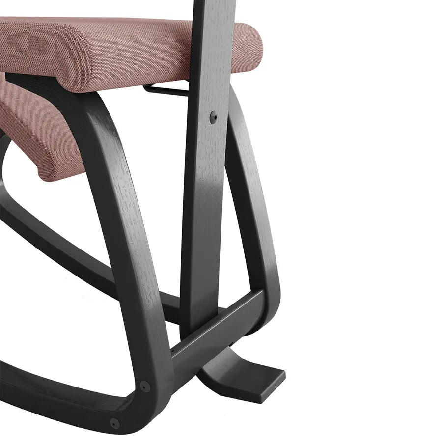 Variable Plus Stol, sort bøg fra Variér