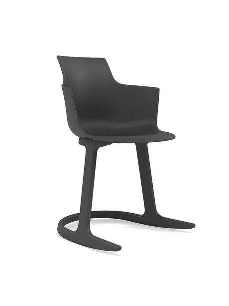 Social Tilt Dining Chair fra Varier - Onyx Black - Jacobsen Plus