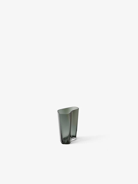 Collect Glass Vases, Smoked fra &Tradition - SC35: H: 24 cm - Jacobsen Plus